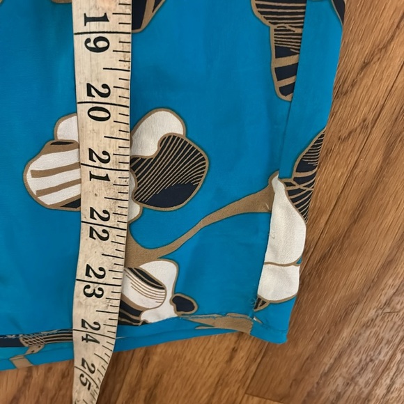 Diane von Furstenberg  SilkTurquoise Blouse w/ Puff Sleeve & Orchid Pattern - Picture 10 of 12